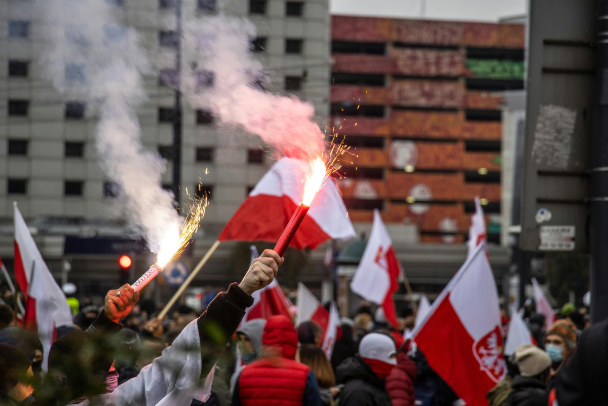 Fajerwerki dla kibica - jaką pirotechnikę warto wybrać na mecz?